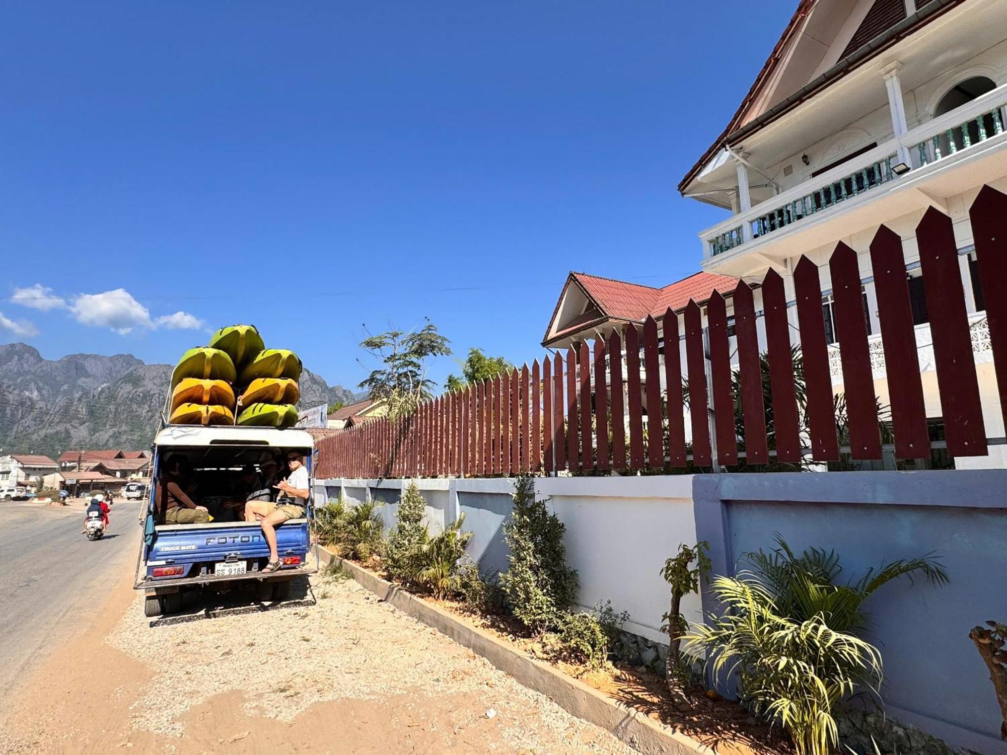 Jungle Backpackers View Hostel Vang Vieng Exterior foto